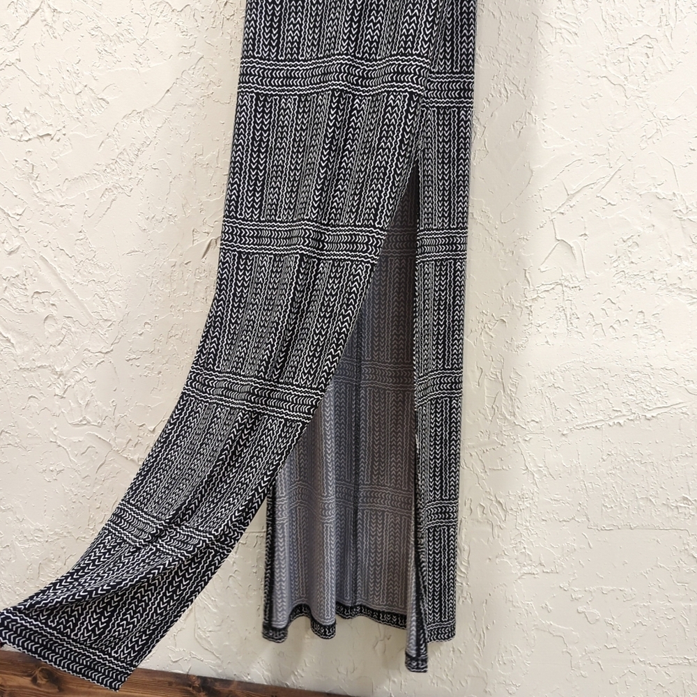 Bcbgeneration Black And White Pattern Maxi Dress … - image 7